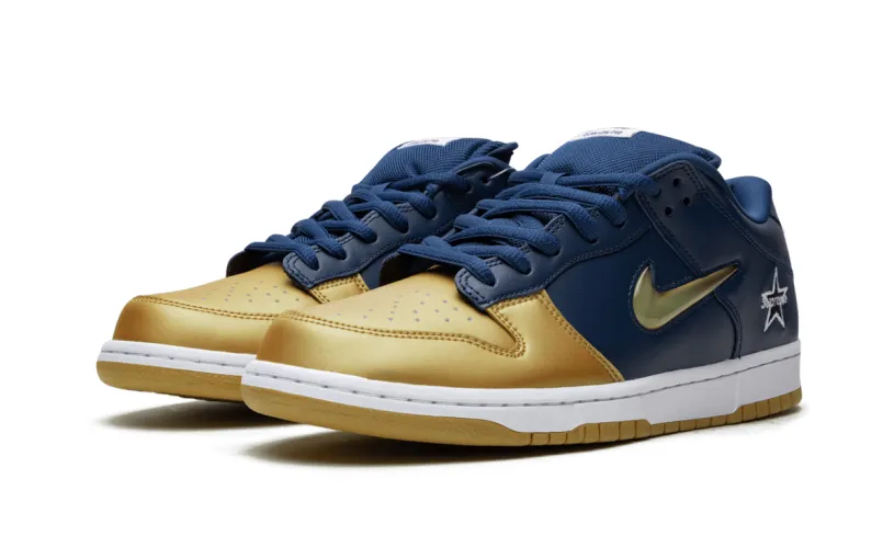 Nike Basketball SB Dunk Low 'Supreme - Jewel Swoosh Gold Navy' 