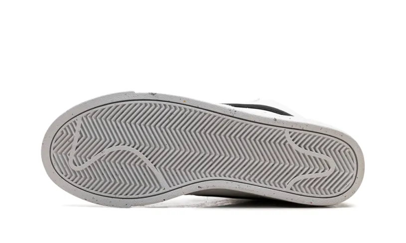 Nike Blazer Blazer Mid 77 WMNS 'Next Nature White Black' 