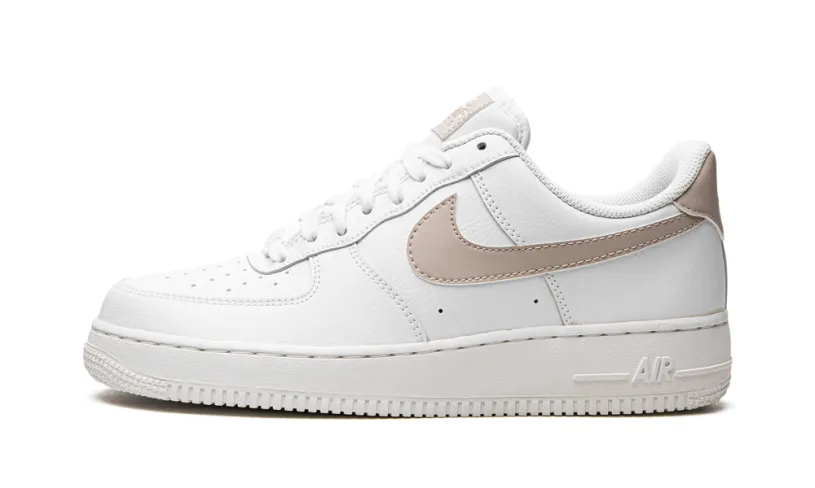 Nike Lifestyle AIR FORCE 1 '07 LO WMNS 'White Fossil Stone (W)'
