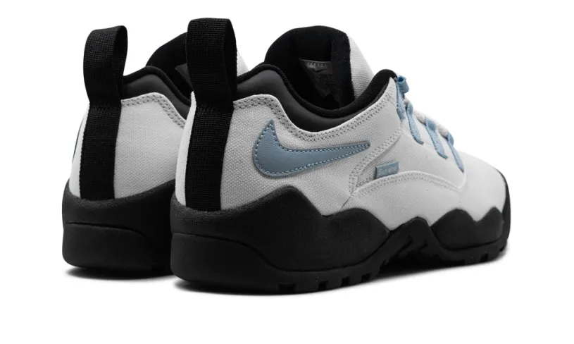 Nike SB SB Darwin Low 'Supreme - Sail' 