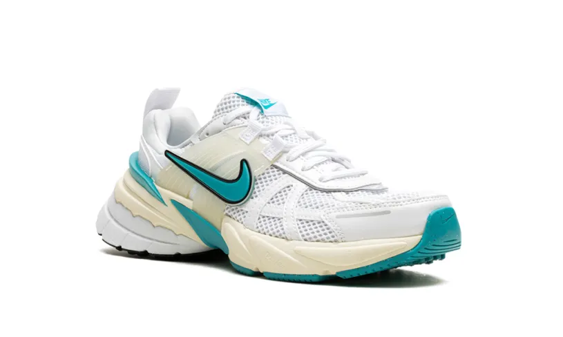 Nike Lifestyle V2K Run WMNS 'Dusty Cactus' 