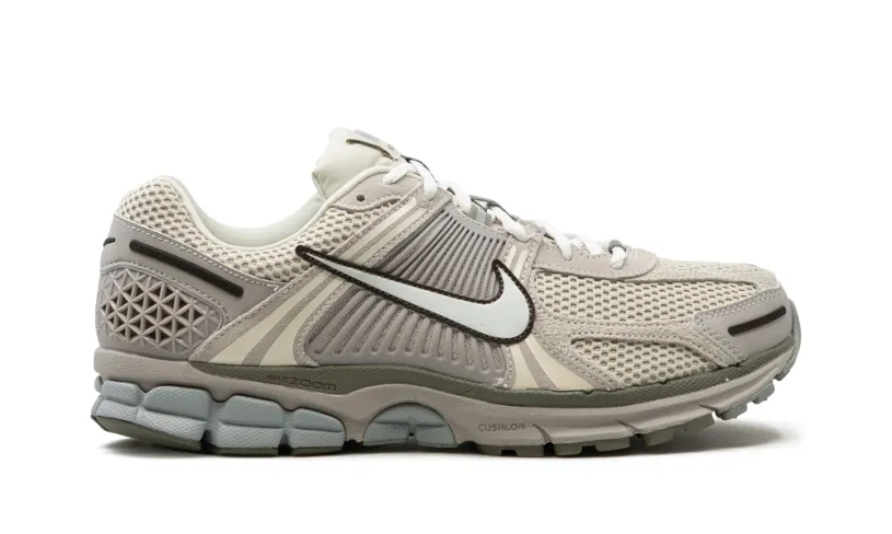 Nike Lifestyle Air Zoom Vomero 5 'Light Orewood Brown' 