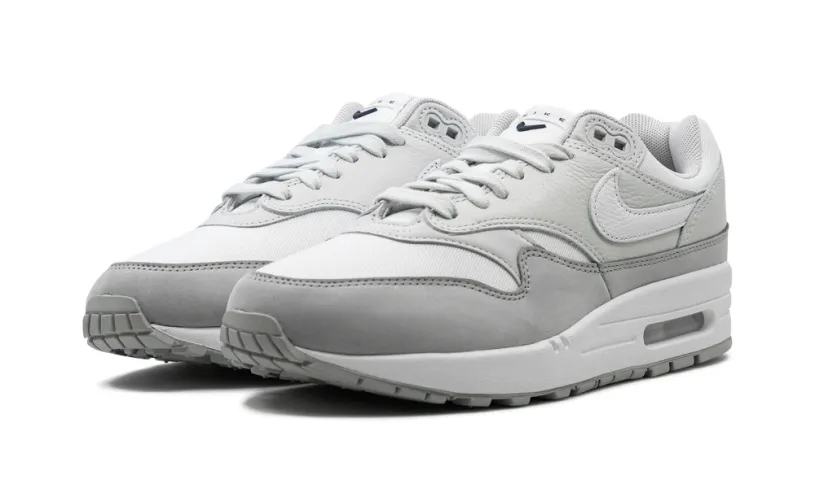 Nike Lifestyle AIR MAX 1 '87 LX WMNS 'Light Smoke Grey' 