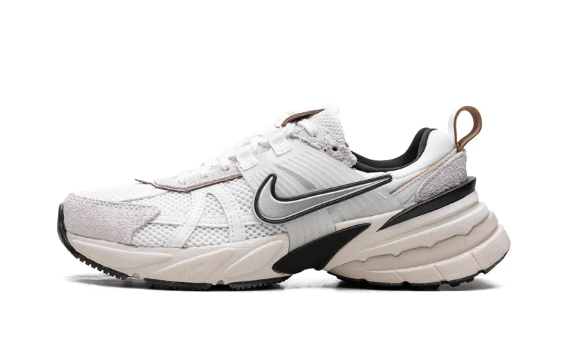 Nike Lifestyle V2K Run Wmns 'Summit White' 