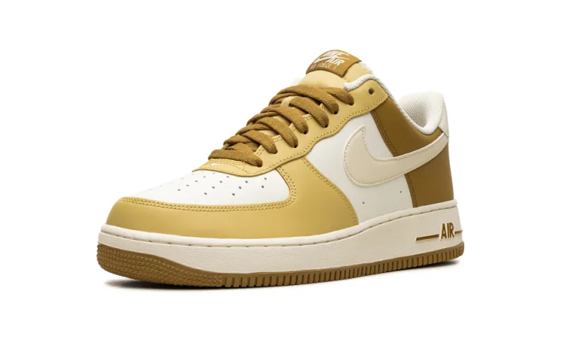 Nike Lifestyle Air Force 1 'Bronzine' 