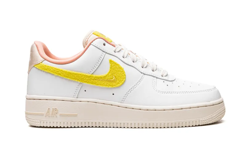 Nike Lifestyle AIR FORCE 1 '07 LX WMNS 