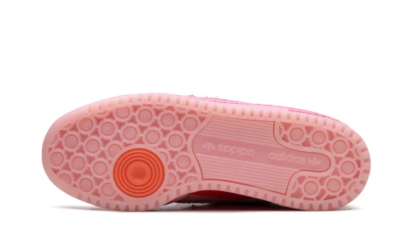 More Adidas Shoes Forum Low 'The Grinch - Cindy Lou Who' 