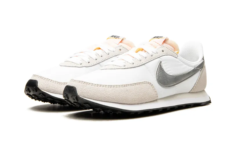 Nike Lifestyle WAFFLE TRAINER 2 WMNS 'White   Metallic Silver' 