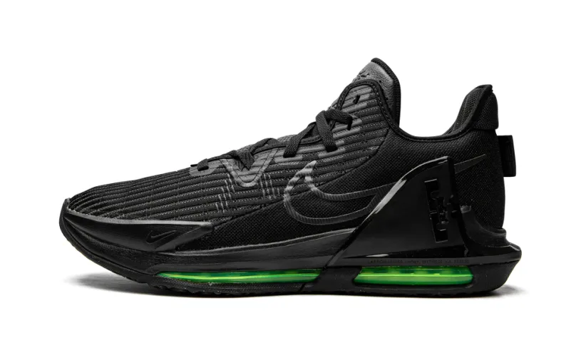 Nike Basketball LeBron Witness VI