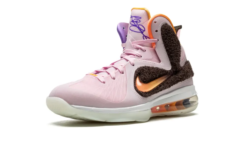 Nike Basketball LeBron 9 'King of LA (2022)' 