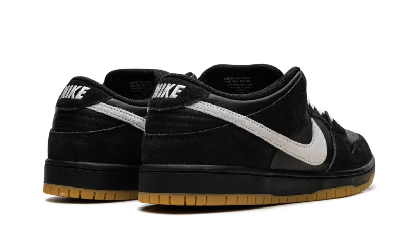Dunk Low Pro SB 'Black White Gum' 