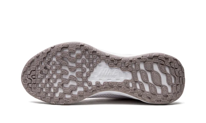 Nike Lifestyle REVOLUTION 6 NN MNS WMNS 