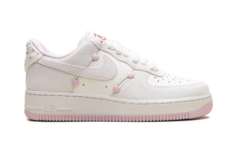 Nike Lifestyle Air Force 1 Low WMNS 'Valentine's Day' 