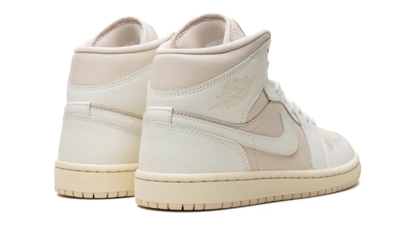 Air Jordan 1 Air Jordan 1 WMNS 'White Light Tan'