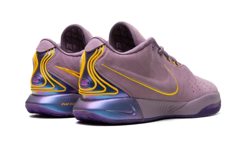 Nike Basketball LeBron 21 'Purple Rain' 