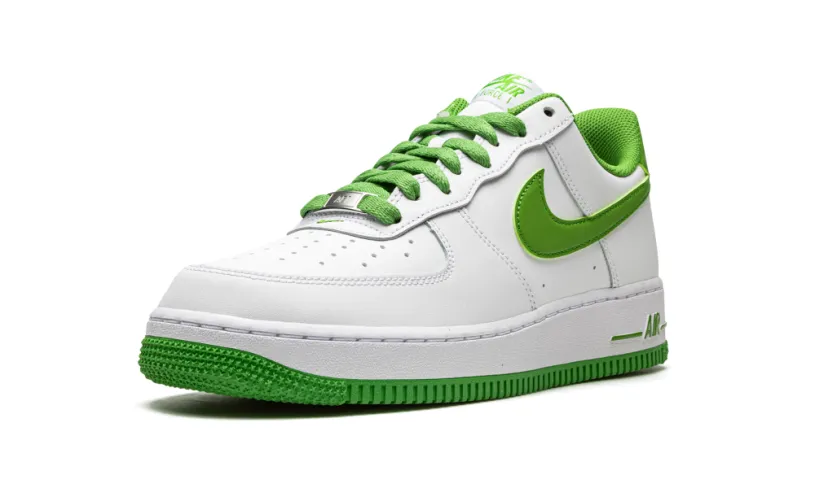 Nike Lifestyle Air Force 1 '07 'Chlorophyll'