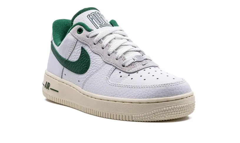 Nike Lifestyle AIR FORCE 1 LO '07 LX WMNS 'Command Force Gorge Green' 