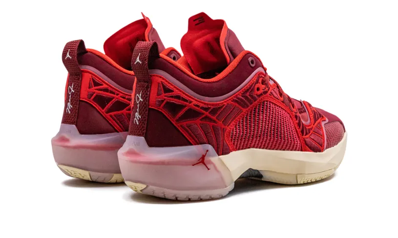 More Jordan Shoes AIR JORDAN 37 WMNS 'Lift Up'