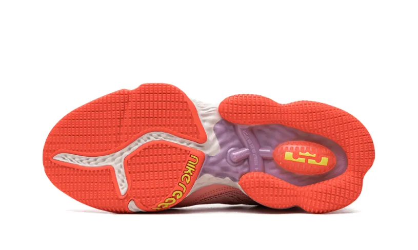 Nike Basketball LEBRON XIX LOW 'Atomic' 