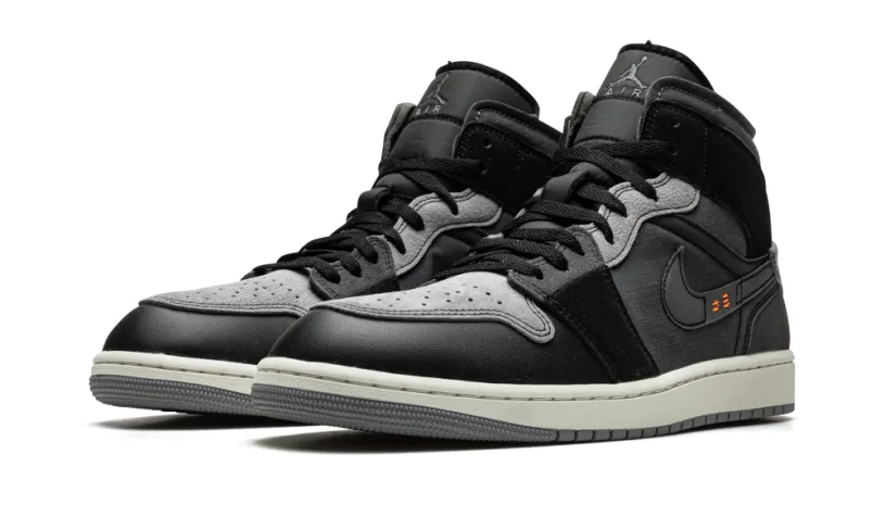 Air Jordan 1 Air Jordan 1 Mid SE Craft 'Inside Out - Black'