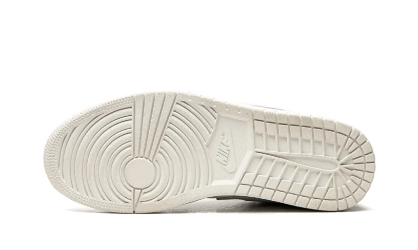 Air Jordan 1 Air Jordan 1 Low 'Paris' 