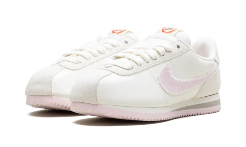 Nike Lifestyle Cortez WMNS 'Valentine's Day - 2025'