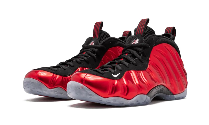 Nike Basketball Air Foamposite One 'Metallic Red'