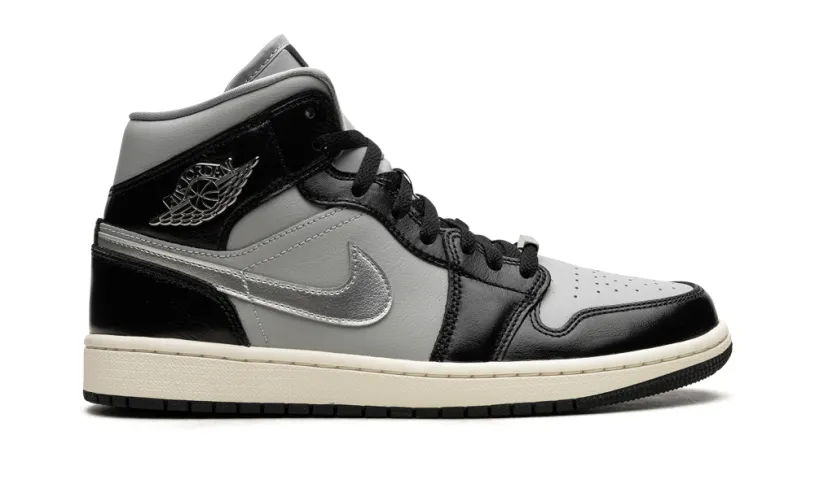 Air Jordan 1 AIR JORDAN 1 MID SE WMNS 'Black Chrome' 