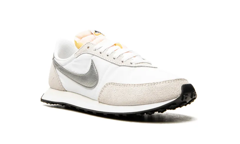 Nike Lifestyle WAFFLE TRAINER 2 WMNS 'White Metallic Silver'