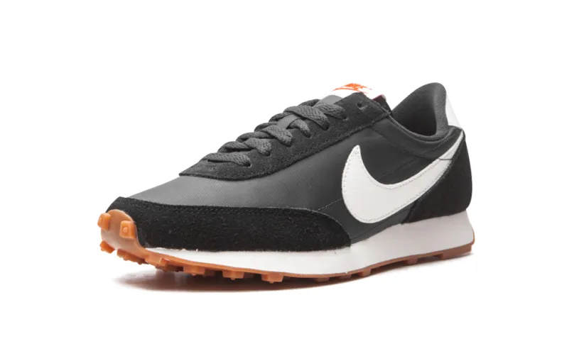 Nike Basketball DAYBREAK WMNS 'Black White'