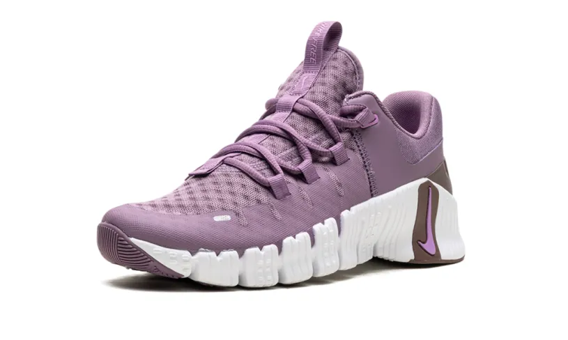 Nike Lifestyle Free Metcon 5 WMNS 'Violet Dust'