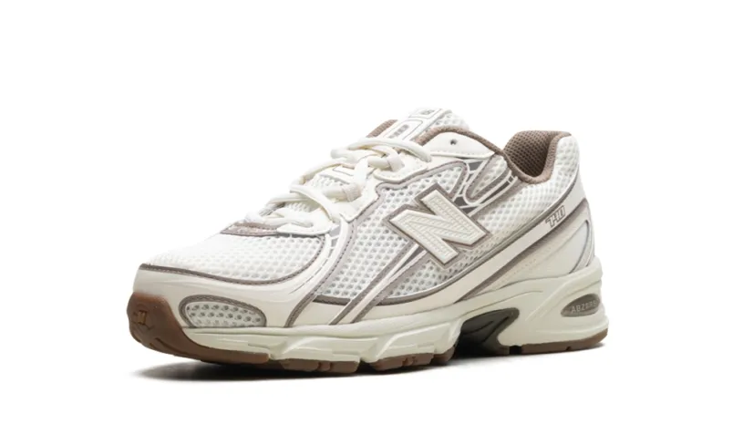 More New Balance 740 'Brown' 