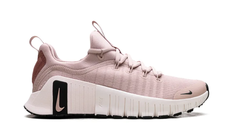 Nike Lifestyle Free Metcon 6 PRM WMNS 'Pink Oxford   Light Soft Pink   Black' 