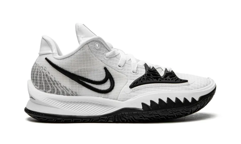 Nike Basketball Kyrie 4 Low TB 