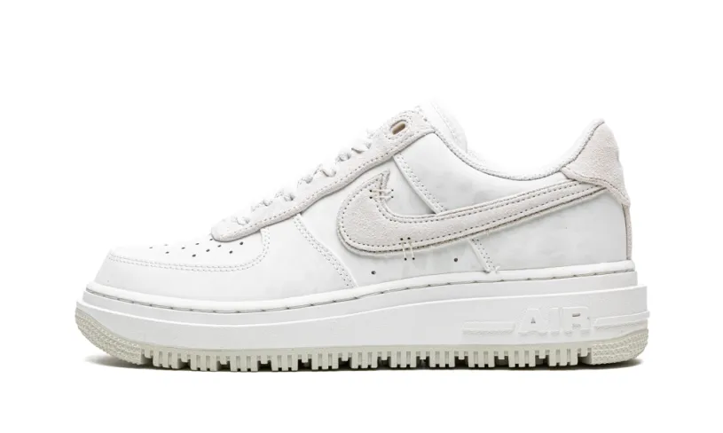 Nike Lifestyle Air Force 1 Luxe 'Summit White' 