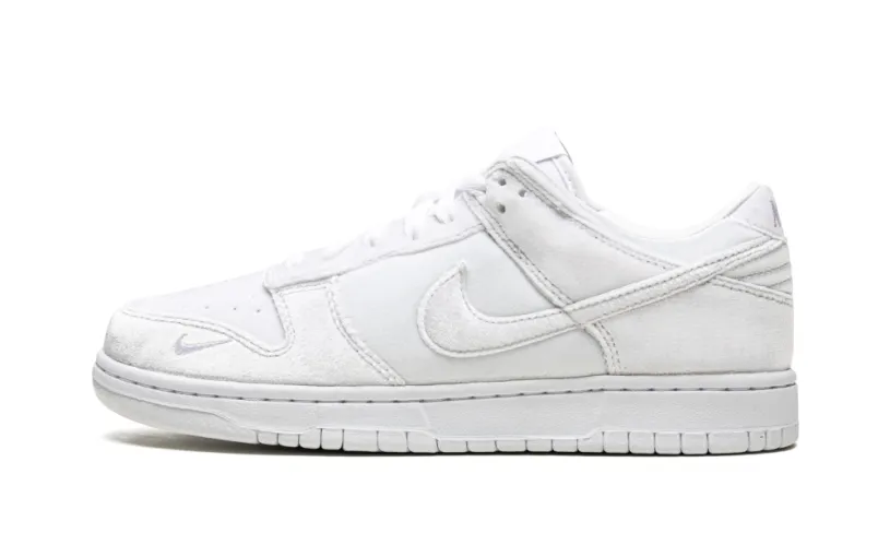 Nike Dunk Dunk Low 'Dove Street Market Triple White Velvet'