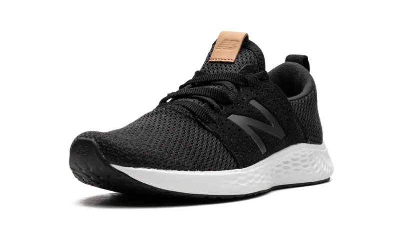More New Balance Fresh Foam Sport V1 WMNS 'Black White' 