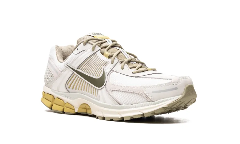 Nike Lifestyle Zoom Vomero 5 'Light Bone Medium Olive' 