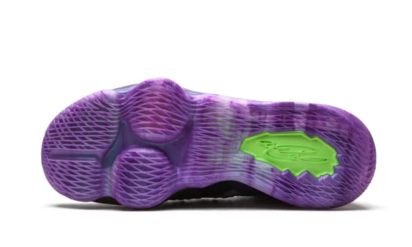 Nike Basketball LeBron 17 'What The' 