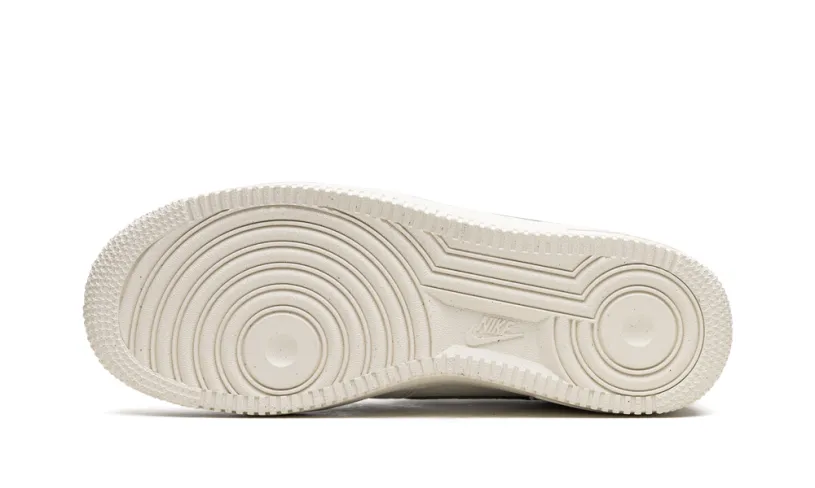 Nike Lifestyle AIR FORCE 1 '07 NEXT NATURE MNS WMNS 'Mica Green' 