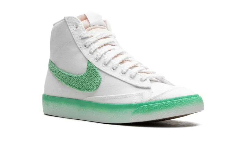 Nike Blazer BLAZER MID '77 WMNS 'Green Fade' 