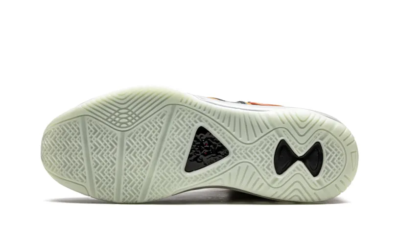 Nike Basketball LeBron 8 'Space Jam' 