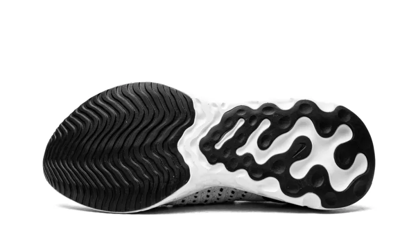 Nike Lifestyle React Phantom Run Flyknit 'White White-Black-Pure Platinum' 