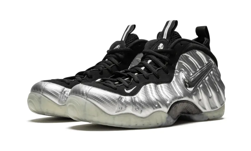 Nike Basketball Air Foamposite Pro 'Silver Surfer' 