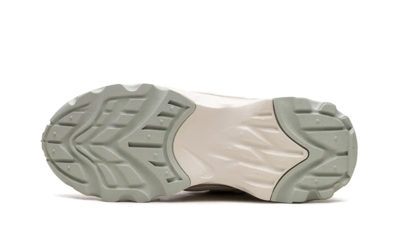 Nike Lifestyle TC 7900 WMNS 'Light Orewood Brown' 