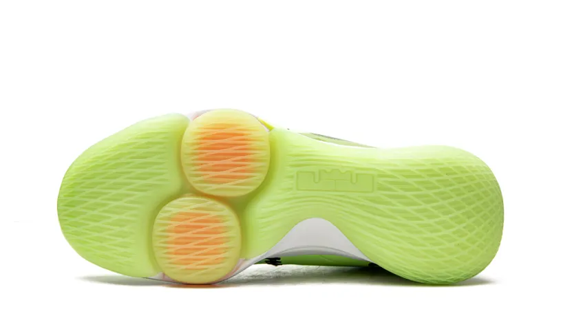 Nike Basketball LeBron Witness V 'Lime Glow' 
