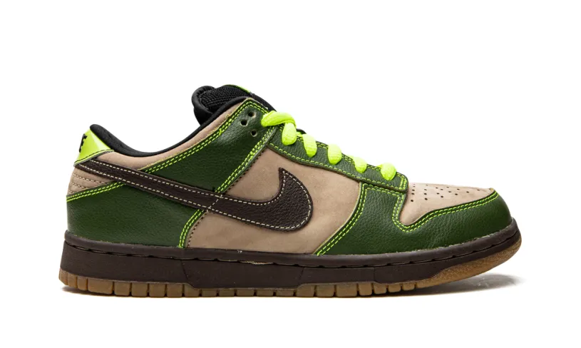 Nike SB Dunk Low Pro SB 'Jedi'