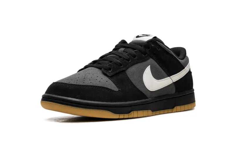 Nike Dunk Dunk Low SE 'Black Grey Gum' 