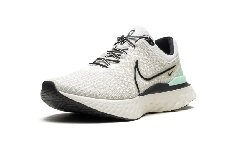 Nike Lifestyle React Infinity Run Flyknit 3 'Phantom Black Mint' 