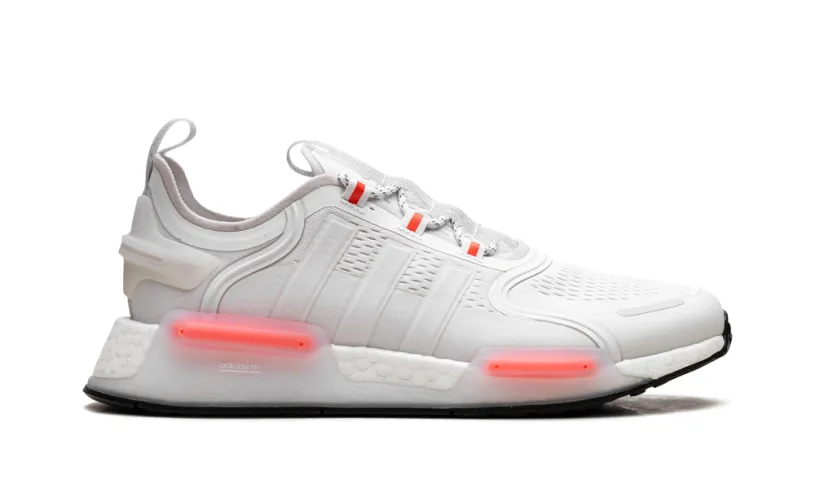 Adidas NMD Adidas NMD V3 'Cloud White Crims' 